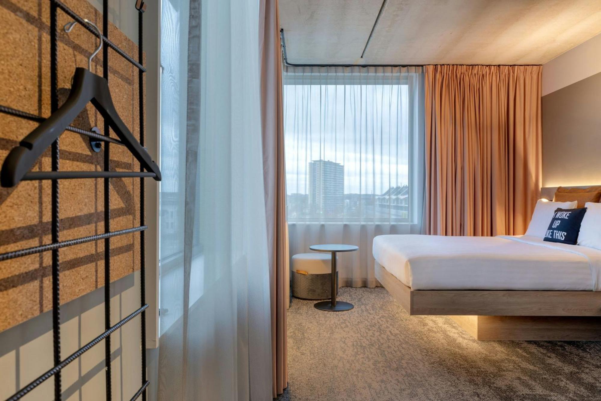 Hotel Moxy Amberes Exterior foto