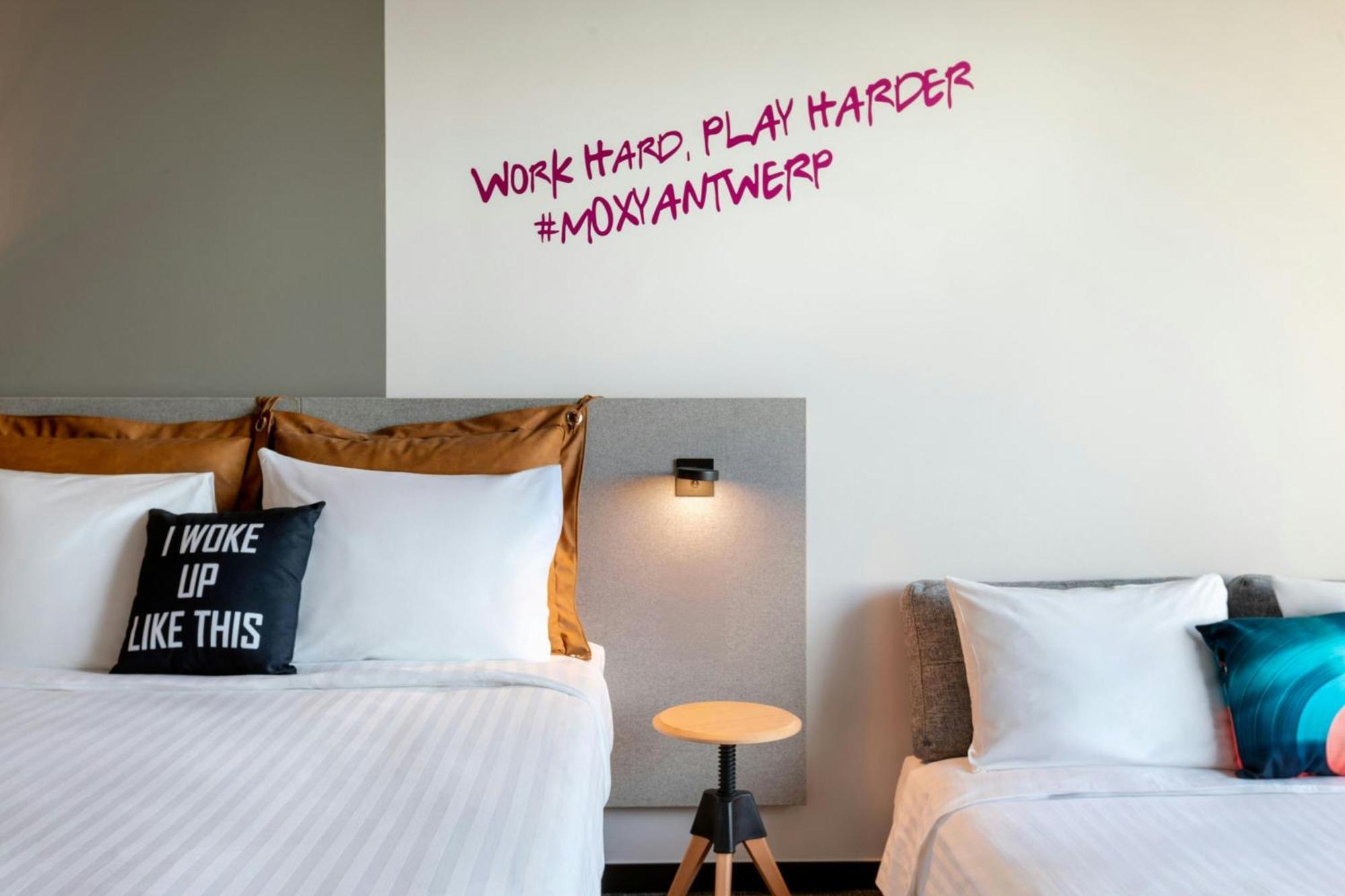 Hotel Moxy Amberes Exterior foto
