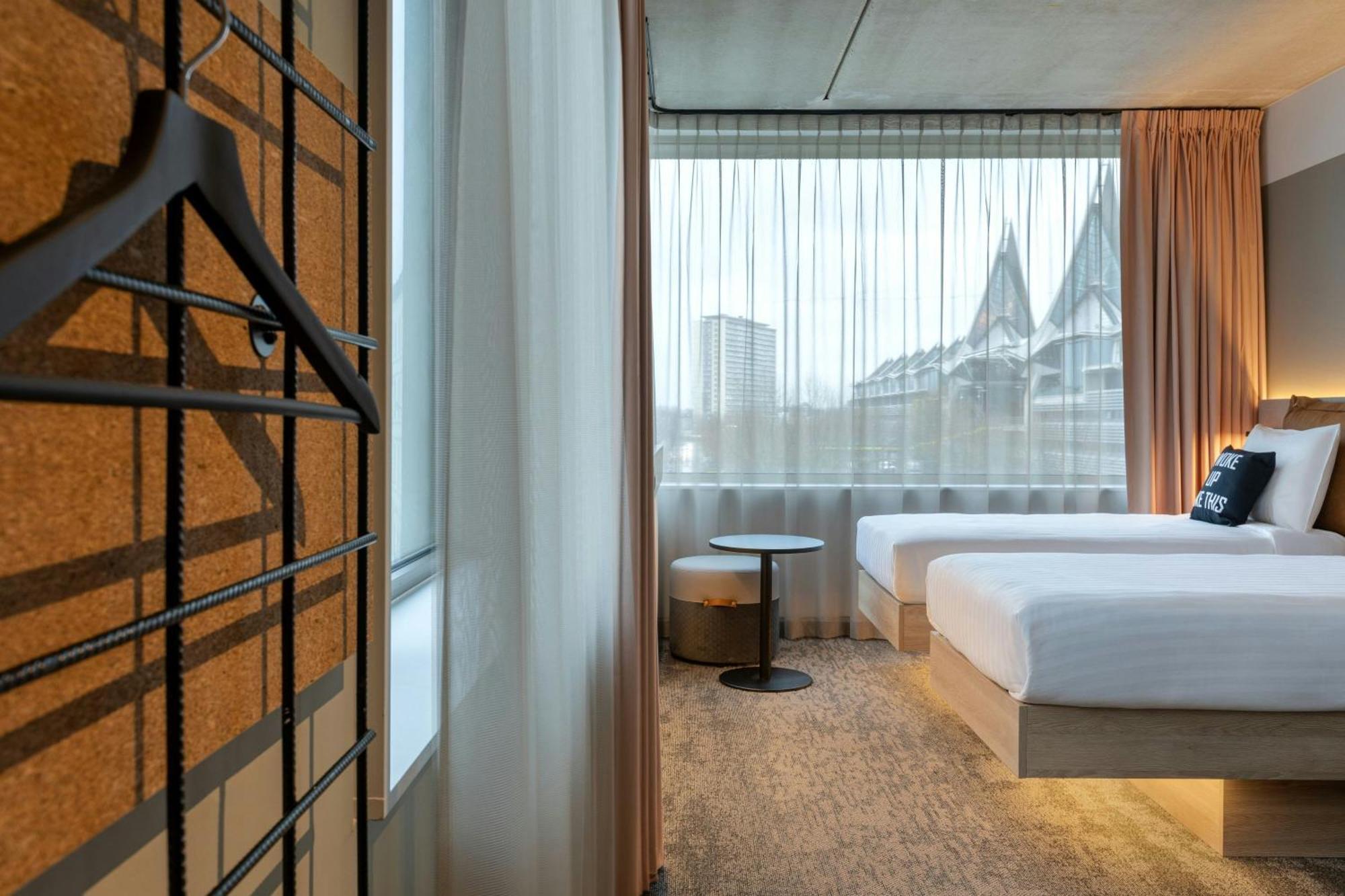 Hotel Moxy Amberes Exterior foto